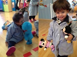 Compartimos con los amigos  los juguetes  que nos han regalado en Navidad 