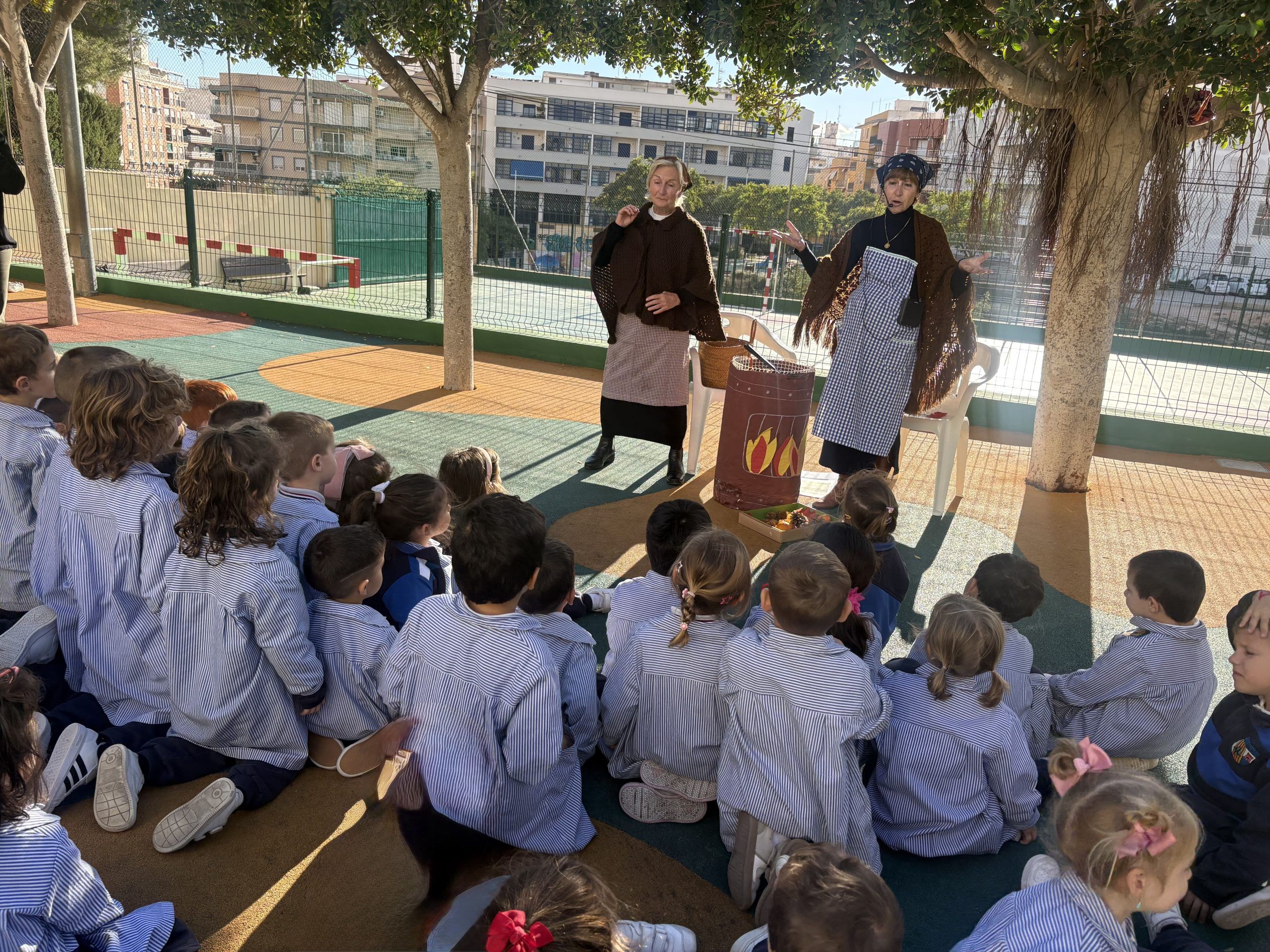 ¡Nos visitan las castañeras!